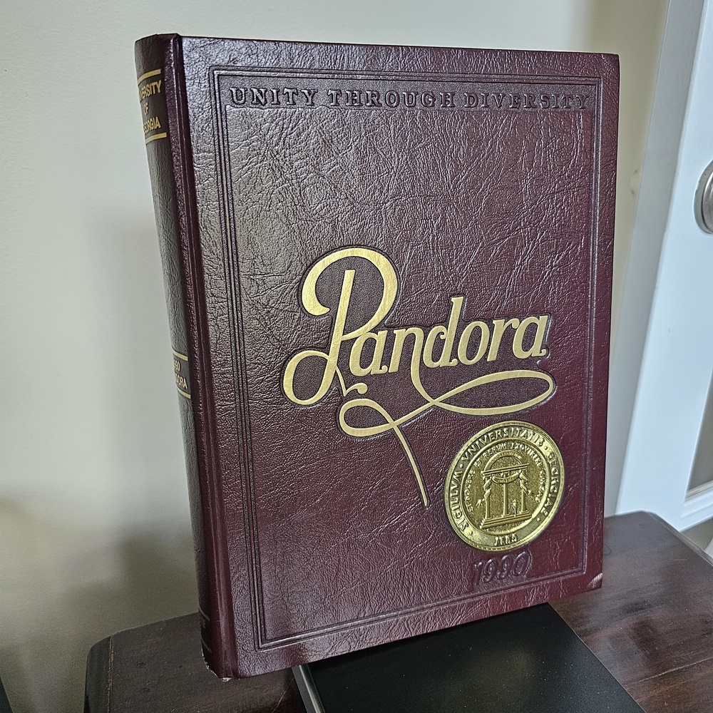 The University of Georgia Pandora Vintage 90s College Yearbook Bulldogs UGA
